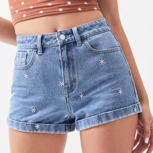 SOLD pacsun sunflower embroidered shorts!